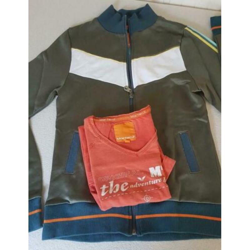 Nieuw Mortenz vest maat 158-164 valt als 152