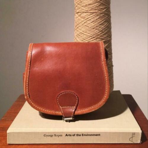 Vintage leren tasje/ saddle bag cognac