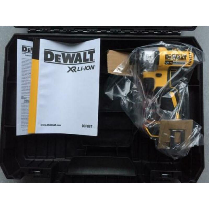 DeWalt slagschroefmachine DCF887 NT body nieuw