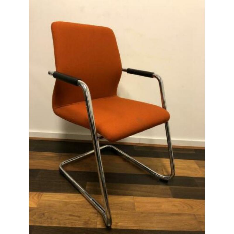 5x Martin Stoll Design stoelen (Oranje stof) chroom slede!!