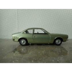 Lancia Beta Coupé 1800 / Solido 1:43