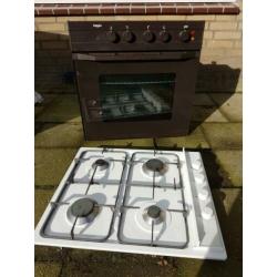 pelgrim Elektrische oven en 4 pit gaspit.