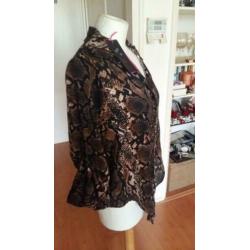 Prachtige blouse; savinni ( m ) nieuw.