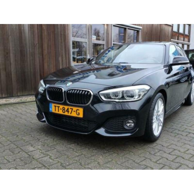 BMW 1 Serie 118i Corp. Lease Executive M-pakket navi leder L