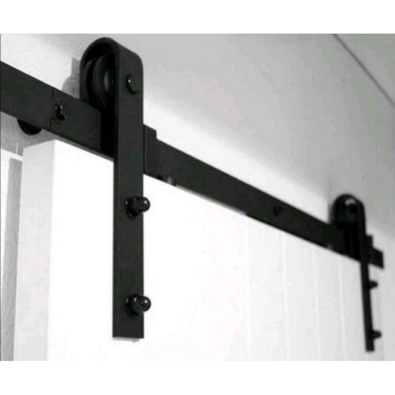 Schuifdeursysteem in vele uitvoeringen en accessoires