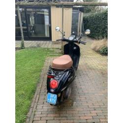 Mooie GerRay snorscooter 25km/h