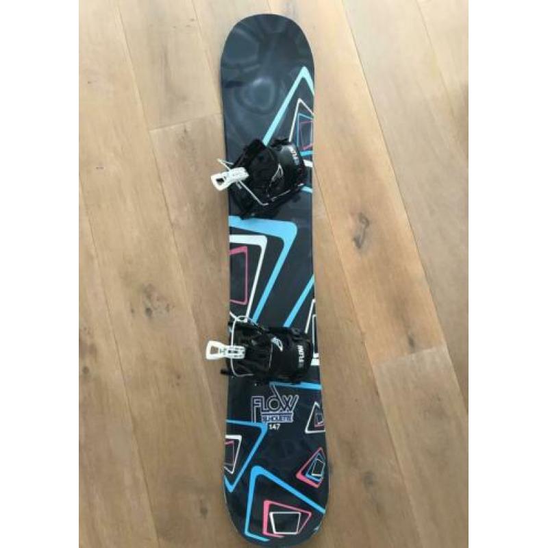 Snowboard met bindingen. In zeer goede staat!