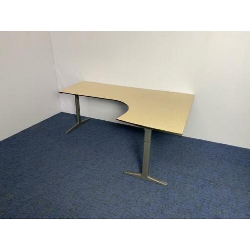 40x Ahrend Mehes wingbureau, ahorn blad, antraciet onderstel