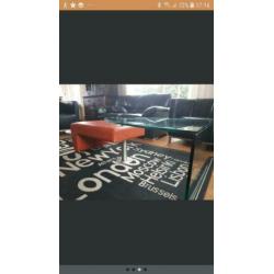 Design salontafel glas en leer