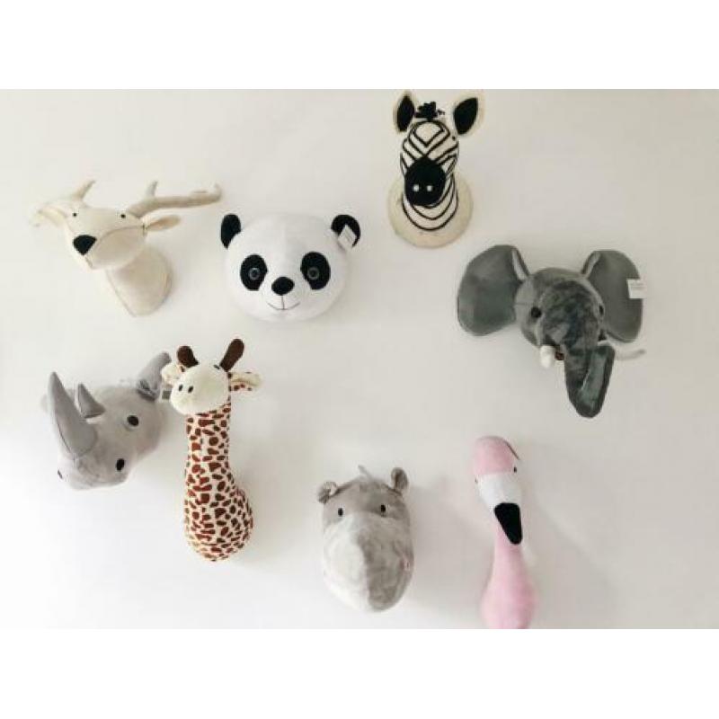 Nieuw! Pluche dierenkop haai. Wanddecoratie. Kinderkamer.