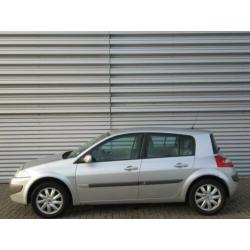 Renault Mégane 1.6-16V Dynamique Comfort | lpg | (bj 2006)
