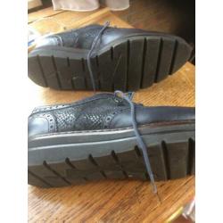 Nero giatdini. Dames schoenen blauw 39