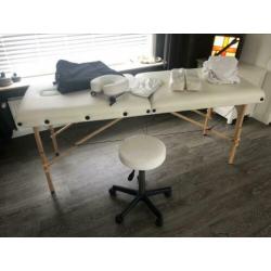 Massagetafel met toebehoren