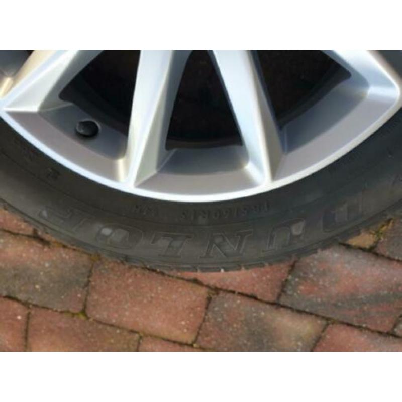Te koop 1 originele LM Velg 15 inch Seat Ibiza 6J 2008-nu
