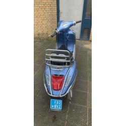 Vespa primavera
