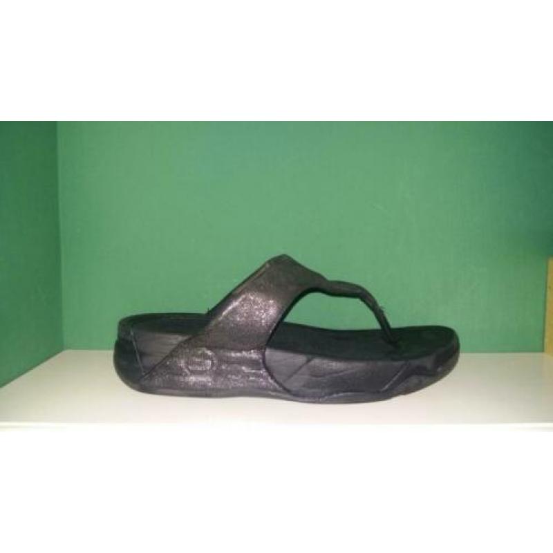 Fitflop Wobbleboard slippers grijs-zwart maat 39