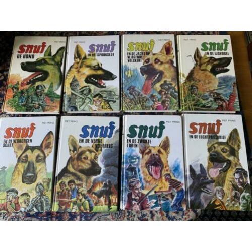 8 Delen Snuf Snuf de Hond. Snuf en het Spookslot. Snuf en d
