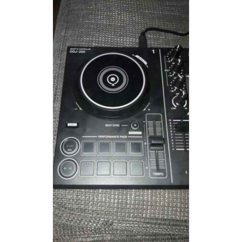 pioneer DJ