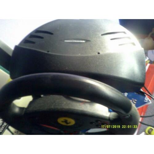 pc trustmaster ferrari stuur 2stuks