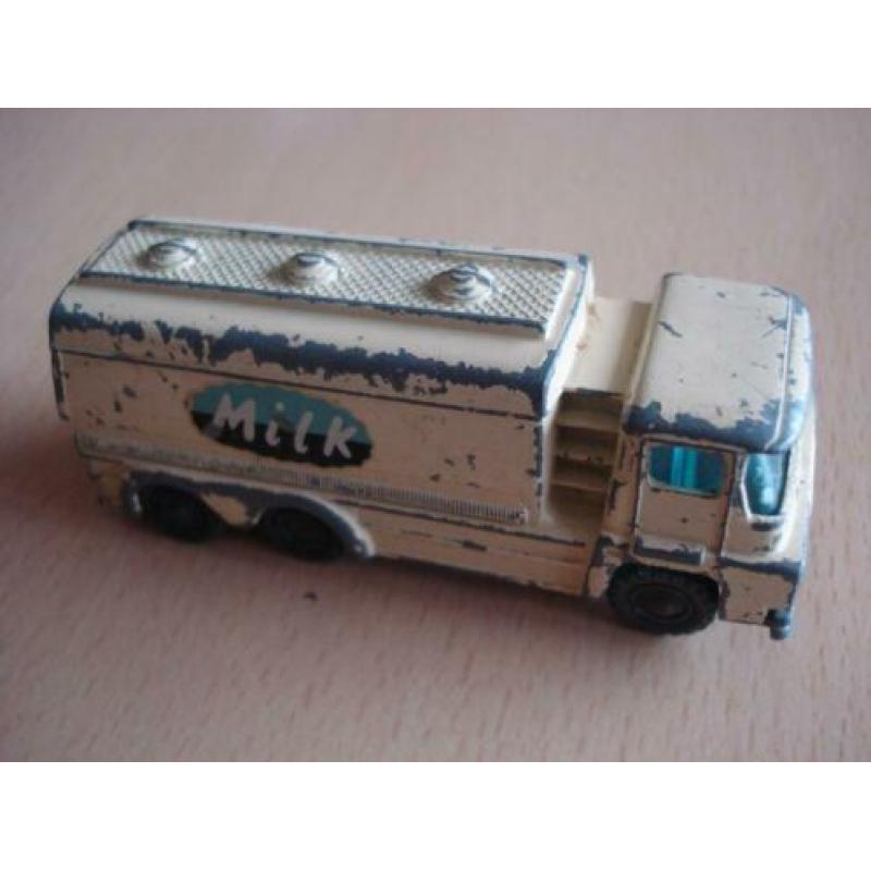 London bus, koelwagen en Melkauto
