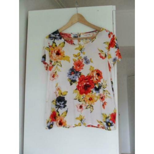 Vila / Zara blouse maat 36.
