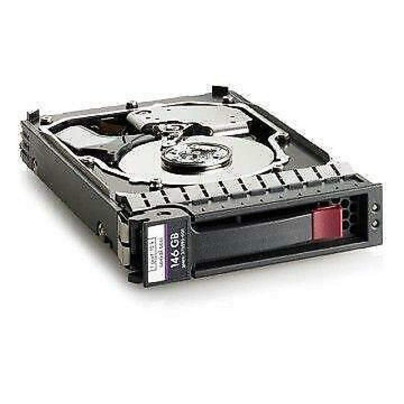 10 x HUS153030VLS300, MBA3300RC, ST3300655SS, ST3300656SS
