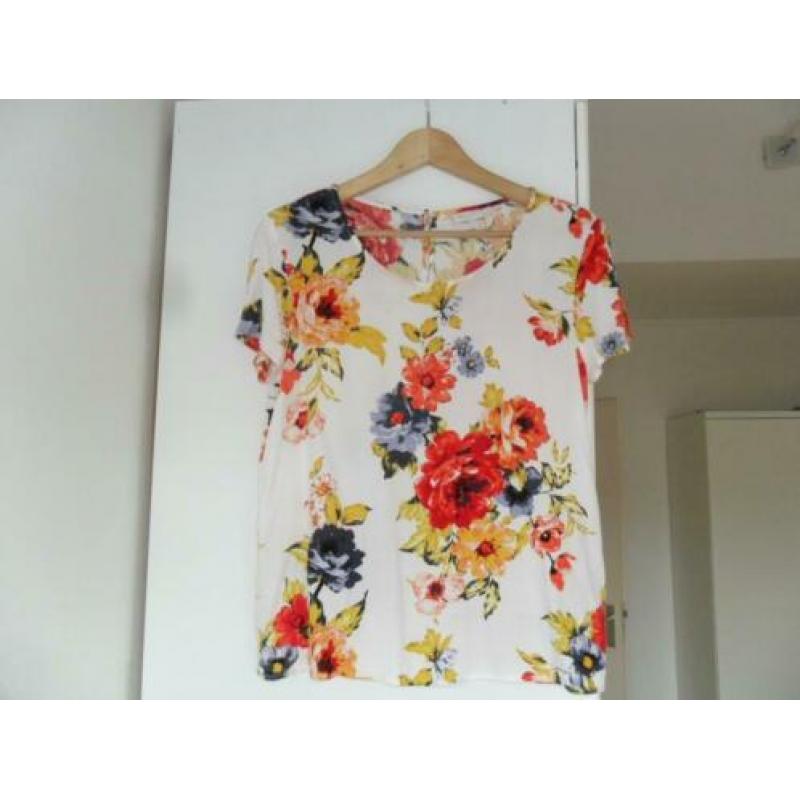 Vila / Zara blouse maat 36.