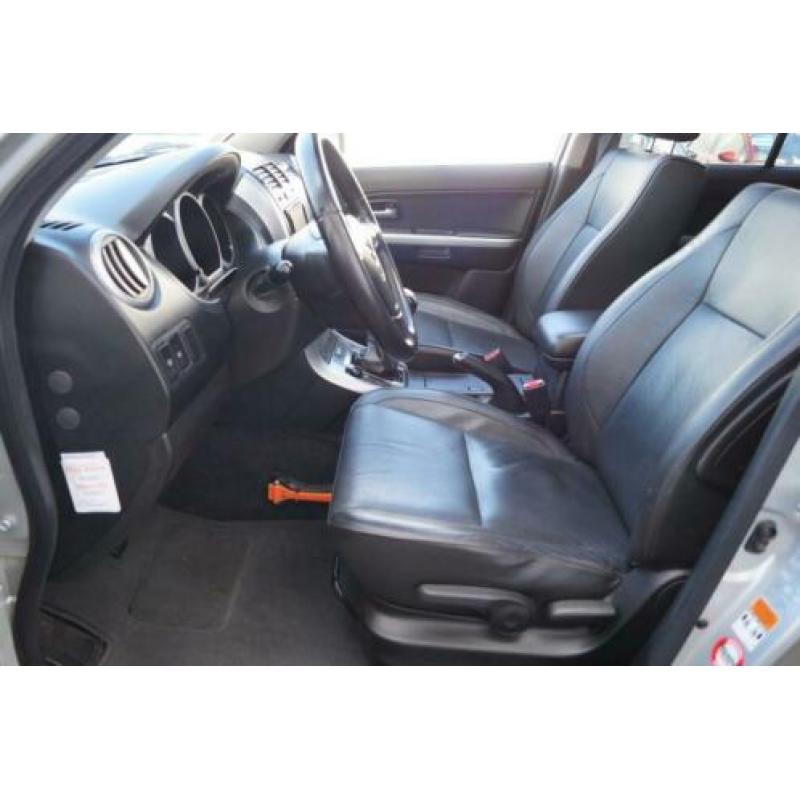 Suzuki Grand Vitara 2.4 High Executive 4X4 Navi Leder Xenon