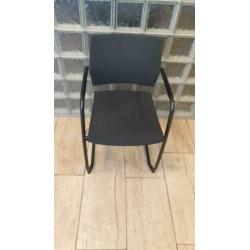 Ahrend vergaderstoelen, sledestoel, grijze stoffering