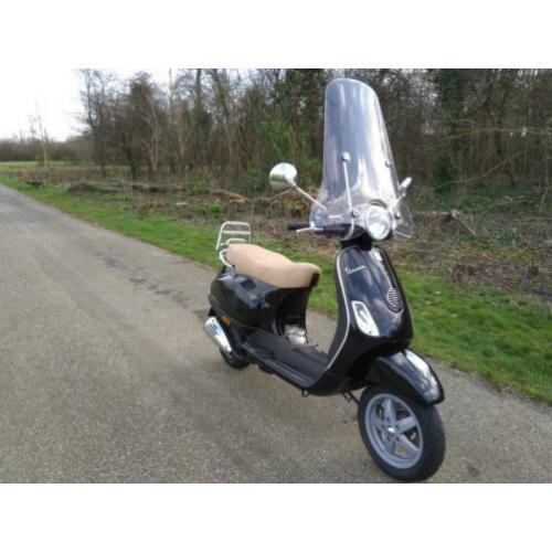 Vespa LX 50 4 takt 4v, Bromscooter, 15.000km, bouwjaar 2009
