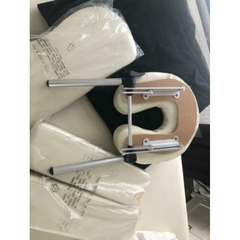 Massagetafel met toebehoren