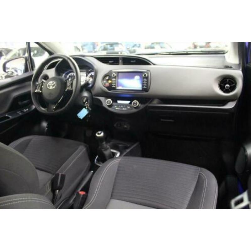 Toyota Yaris 1.0 12v VVT-i 69pk 5D Aspiration CLIMAAT CONTRO