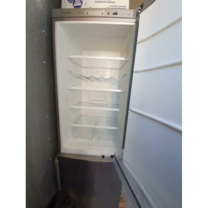 Koeldiepvries combinatie Bosch no Frost zilver a++