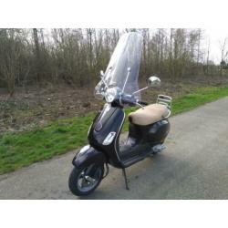 Vespa LX 50 4 takt 4v, Bromscooter, 15.000km, bouwjaar 2009