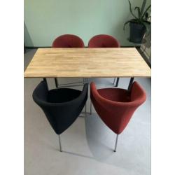 4 Castelijn eetkamerstoelen rood zwart wol stof design stoel