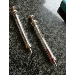 oude metalen injecties en.naalden.voor verzamelen