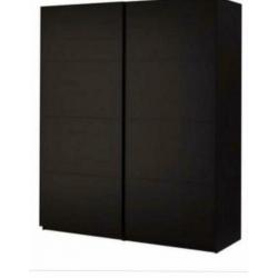 Kledingkast pax Malm Ikea.