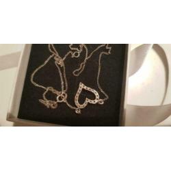 Zilveren ketting met hart en strass - nieuw