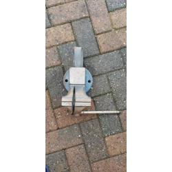 Nette Professionele Bankschroef Matador 120