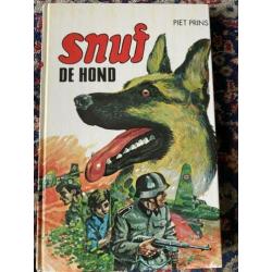 8 Delen Snuf Snuf de Hond. Snuf en het Spookslot. Snuf en d