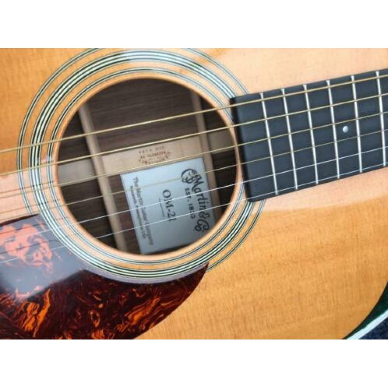 Gitaar martin om21 + orig. hard shell case