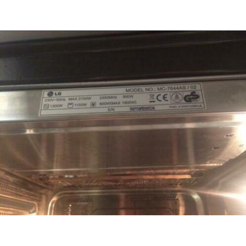 LG Combi magnetron (met oven stand)