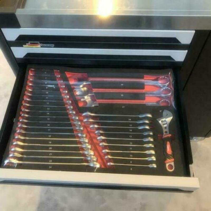 Gereedschapswagen nieuw merk stahl