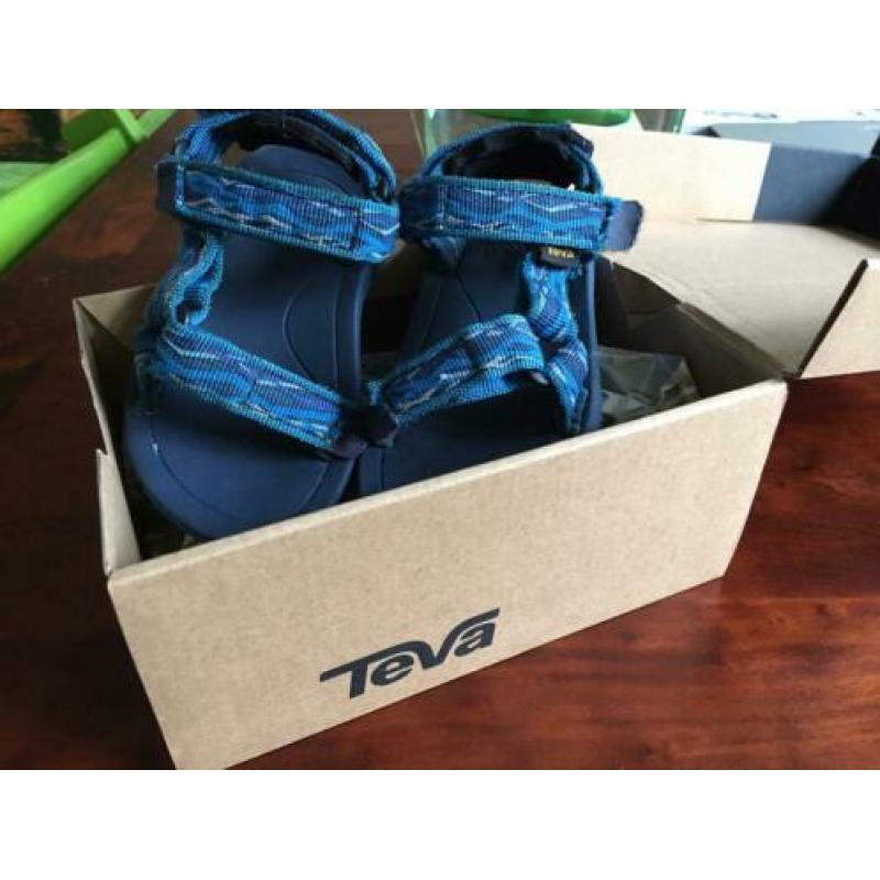 Teva maar 20 zgan