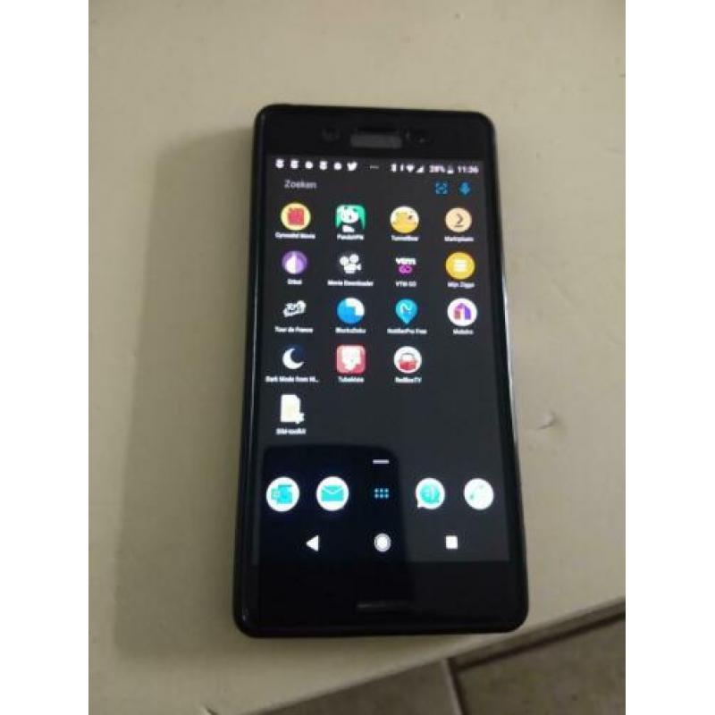 Sony Xperia X