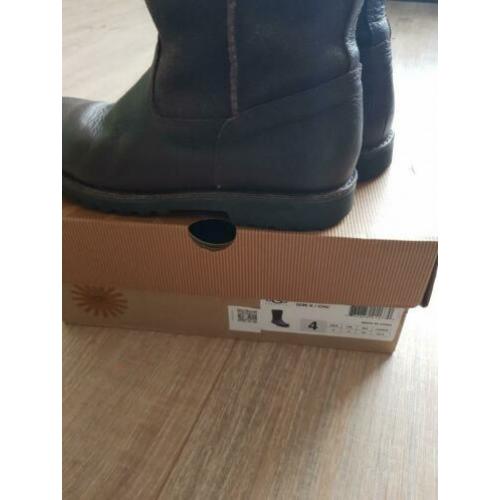 UGG Riverton Chocolate mt 34-36
