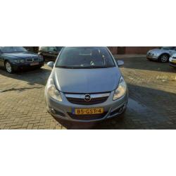 Opel Corsa 1.4-16V Enjoy airco