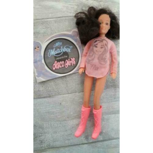 Vintage barbie, tienerpop Tia uit 1974
