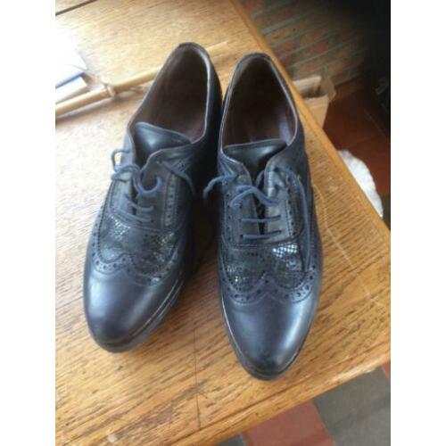 Nero giatdini. Dames schoenen blauw 39