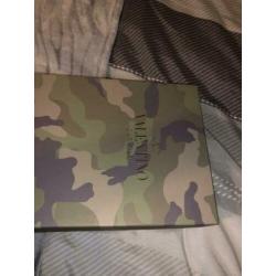 Valentino camo sneakers maat 42 (NIEUW!)